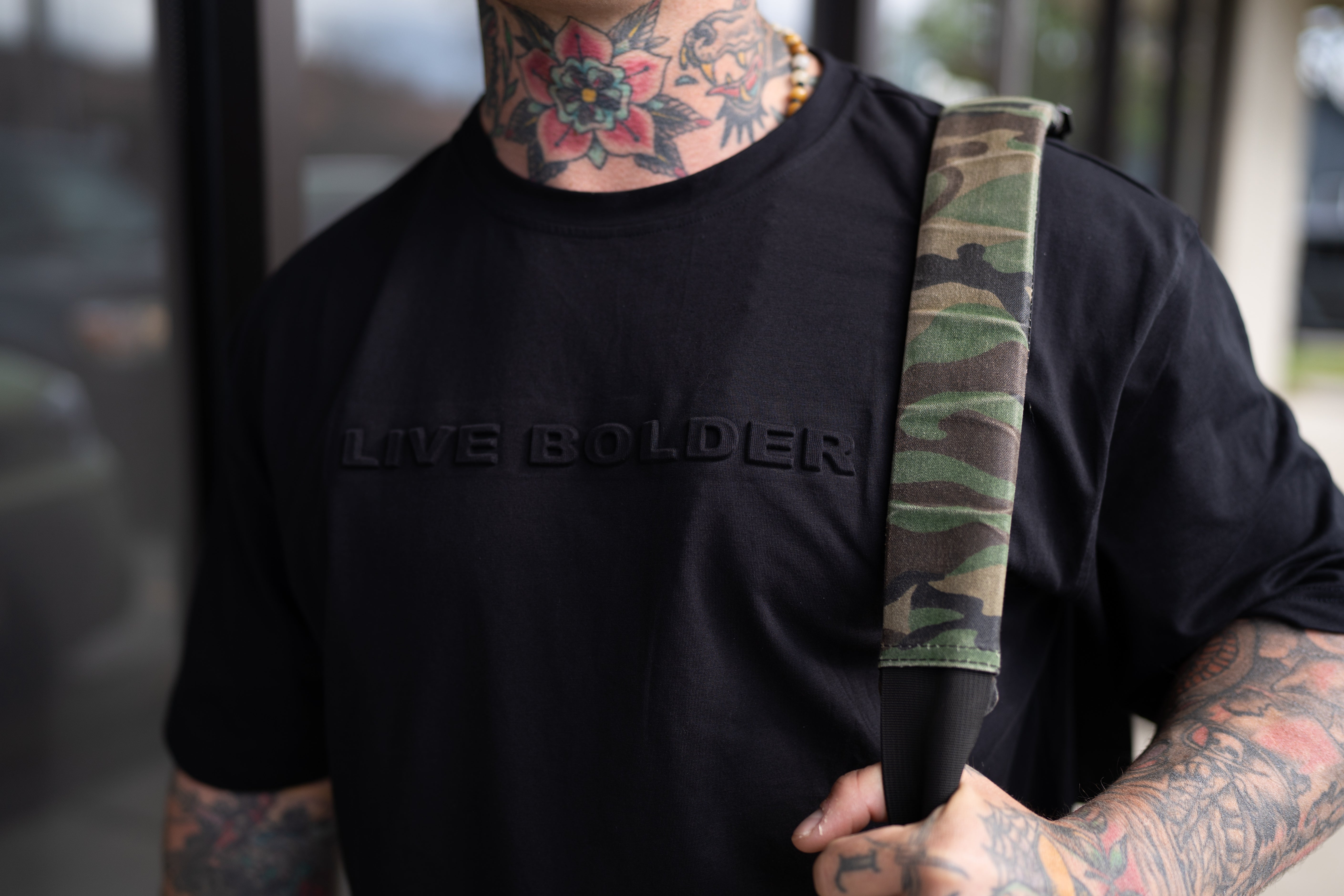Live Bolder Pump Cover Boxy T-Shirt - Black